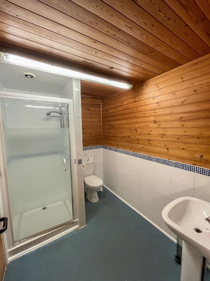Вилла Avon Tyrrell Outdoor Activity Centre Bransgore Экстерьер фото