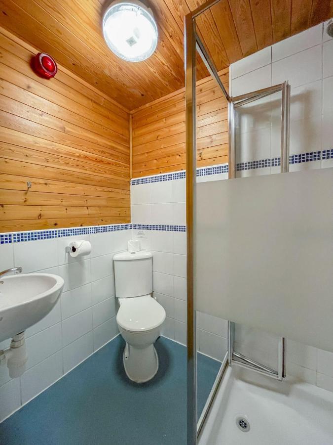 Вилла Avon Tyrrell Outdoor Activity Centre Bransgore Экстерьер фото